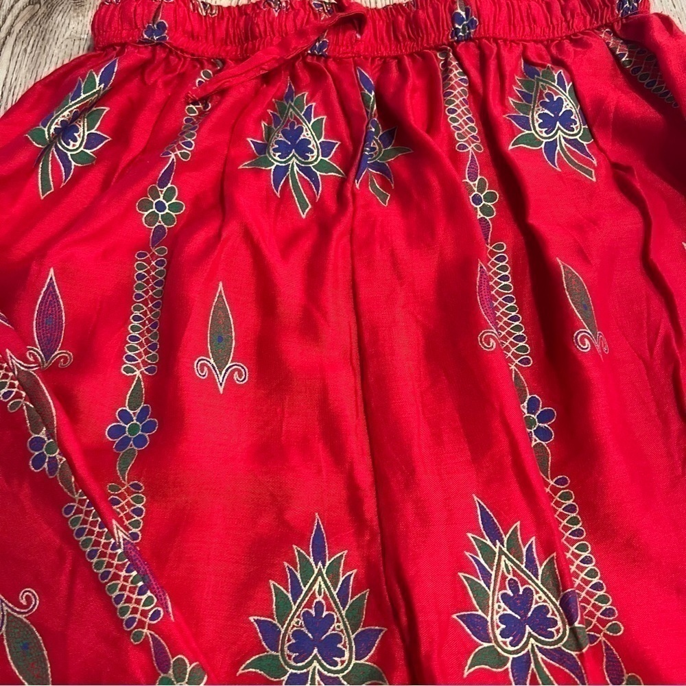 Nwt lightweight red lounge pants with Indian theme purple green elastic waist S - Picture 14 of 14